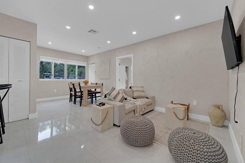 Casa Copal: Relaxing Beach House Hollywood Bagian luar foto